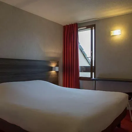 Og Amys Tarbes Sud Hotell *